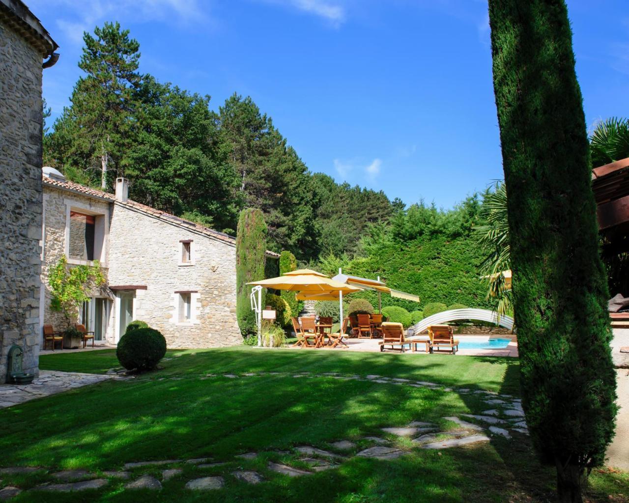 La Campagne St Lazare - Restaurant Chambres d'Hôtes Piscine&SPA Forcalquier Extérieur photo